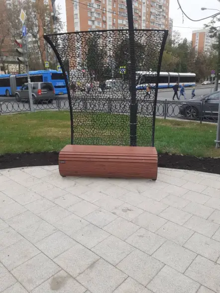 Скамейка стальная с навесом «Филигран Волна»