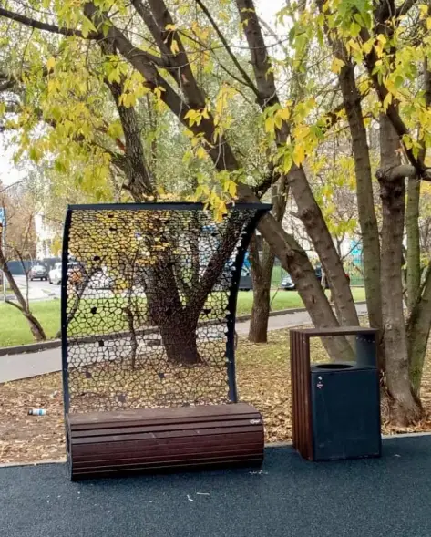 Скамейка стальная с навесом «Филигран Волна»