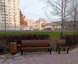 Скамейка чугунная «Голландия» с подлокотниками 3,0 м (3 опоры)