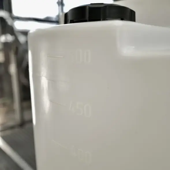 Емкость дозировочная 500л под плотность до 1.6 г/см белая