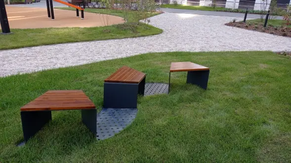 Скамейка вокруг дерева «Эраунд 3»