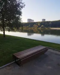 Скамейка стальная «Парадайз» без спинки 3,0 м (3 опоры)