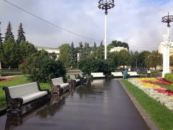 Скамейка чугунная «ВДНХ» 4,3 м