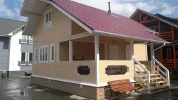 Скамейка стальная «Авен» 3,0 м (3 опоры)